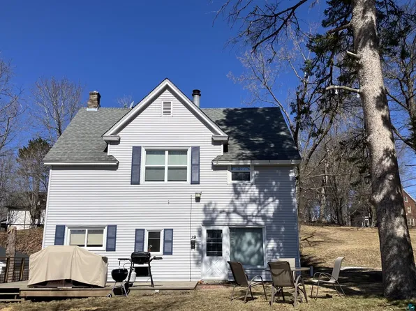 19 E Oxford St, Duluth, MN 55803