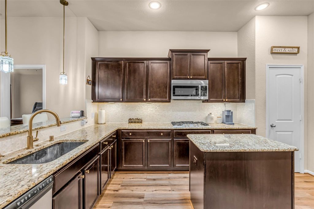 22907 Banff Brook Way, Tomball, TX - More