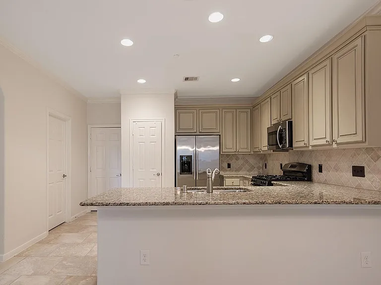 7 Bettina Ln — Photo 7