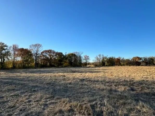 1 County Road 2080, Mount Pleasant, TX 75455