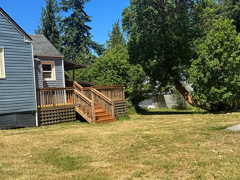 1130 Ellinor Ave — Photo 20
