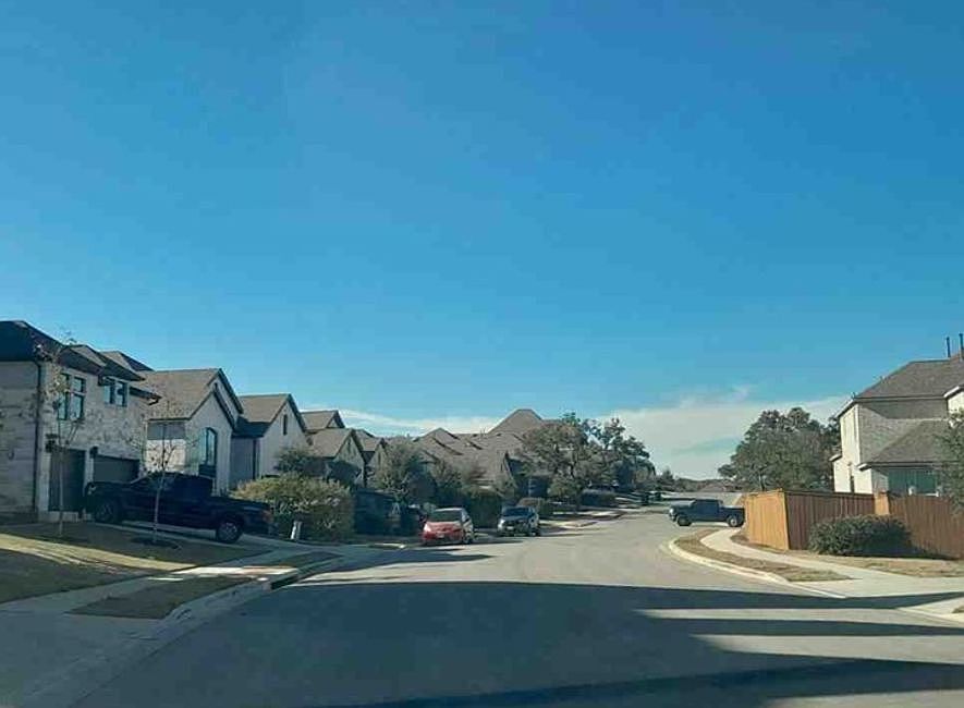 Exterior Neighborhood (street photo)