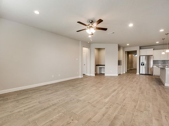 5th image of 14425 Bootes Dr