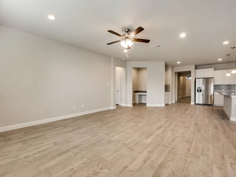 14425 Bootes Dr — Photo 5