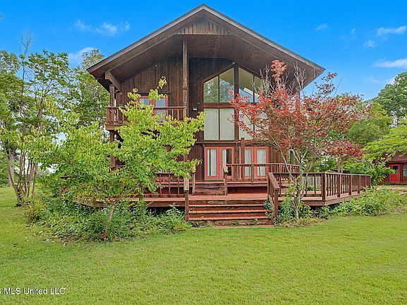 4th image of 448 Oakley Rd