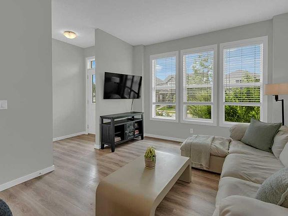 2nd image of 1293 S Legacy Cir SE