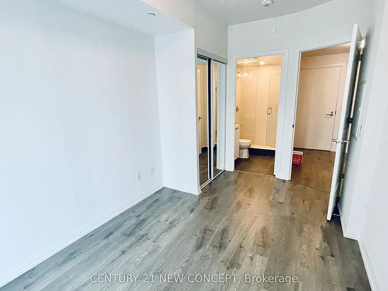 8 Widmer St #3411 — Photo 12