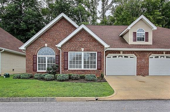 1st image of 3842 Oakley Pl #3842