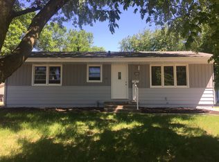 2566 Grandview Ave, Des Moines, IA 50317