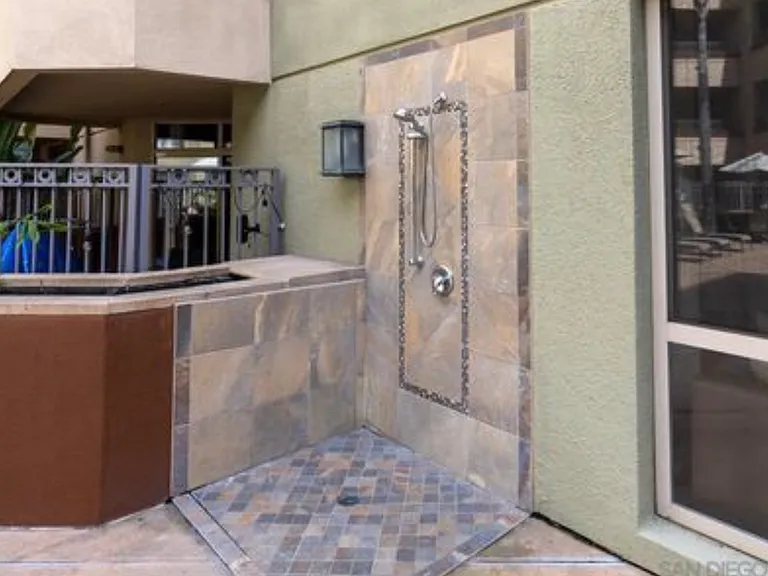 1501 Front St #640 — Photo 31