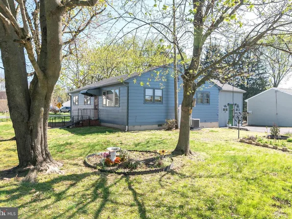 1680 Peach Basket Rd, Felton, DE 19943