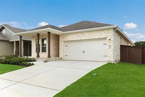 2233 Ringstaff Rd Photo 1