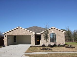 218 Silver Leaf Dr, Princeton, TX 75407