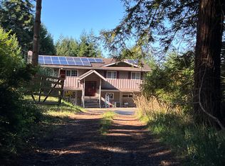 7305 Berta Rd, Eureka, CA 95503