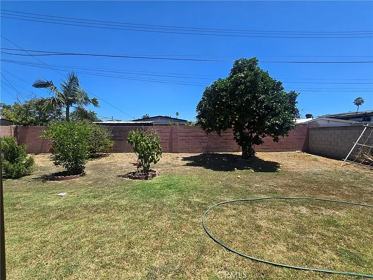 9692 Rosebay St — Photo 9