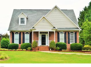 342 Kingsmill Dr, Advance, NC 27006