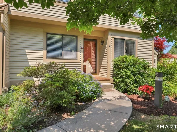 26 Ashford Drive #26, Avon, CT 06001