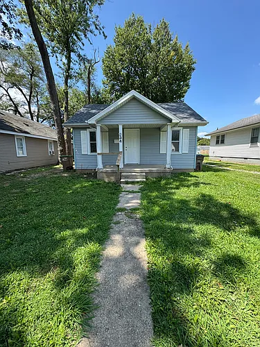 334 Smith St Photo 1