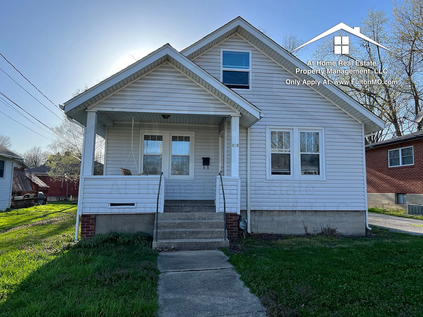 825 Center Street Fulton, MO 65251 — Photo 1