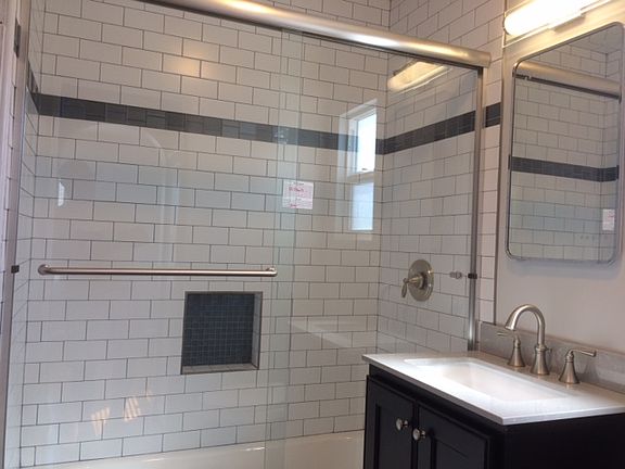 2nd image of 212 Salmon Way