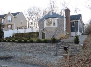 164 Upper Greenwood Lake Rd W, Hewitt, NJ 07421