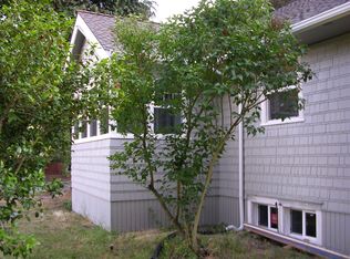 3556 NE 110th St, Seattle, WA 98125