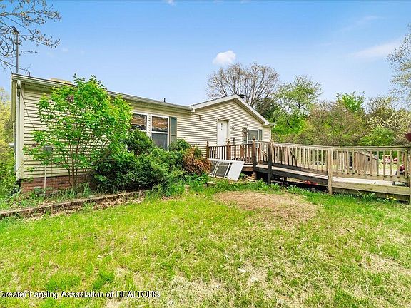 5th image of 9999 Onondaga Rd