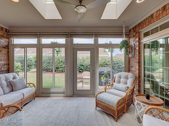 3rd image of 3689 Anslow Drive
