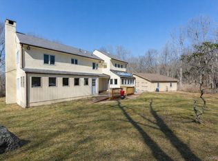 17 Highview Road, Pound Ridge, NY 10576