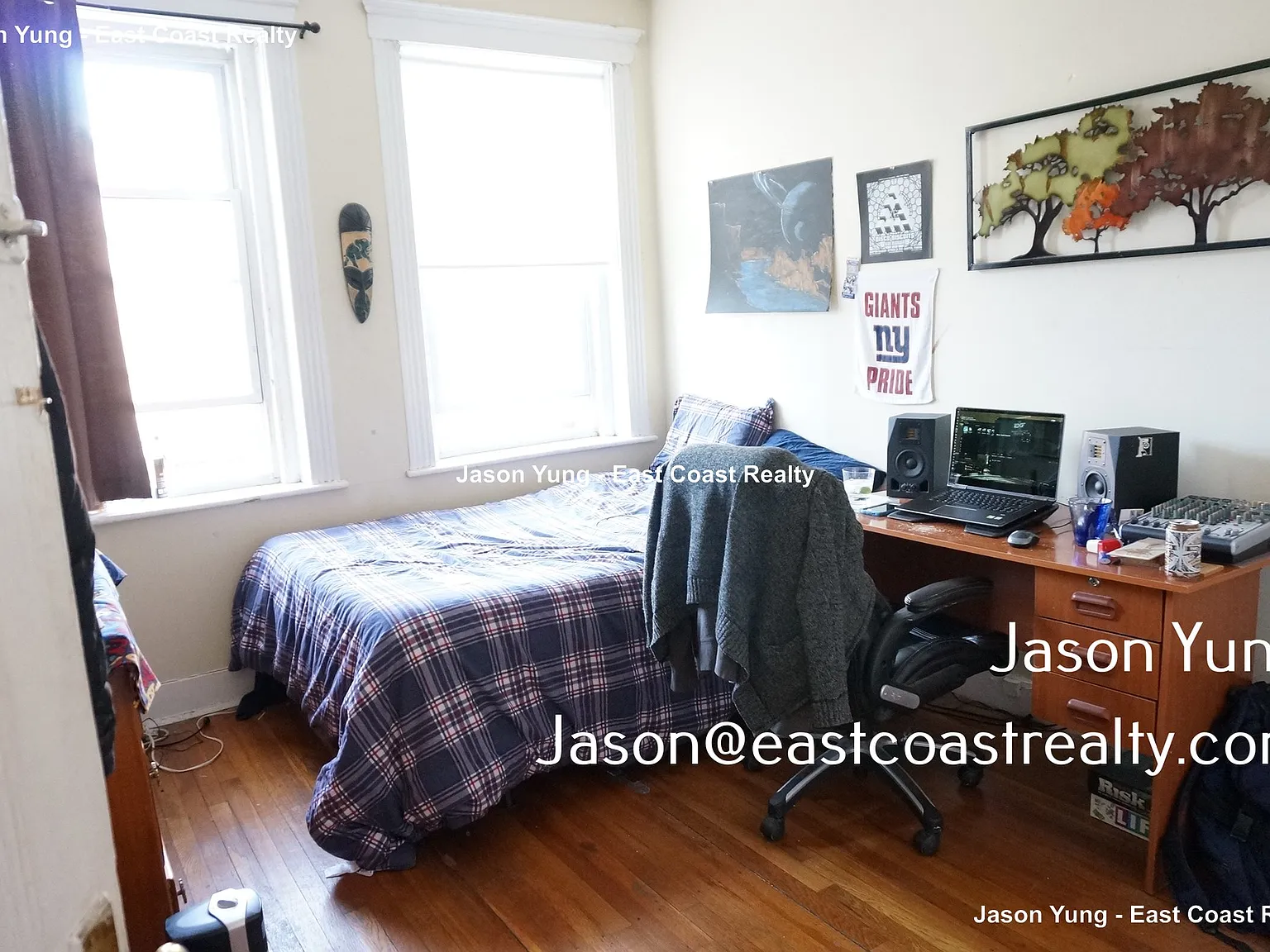 2 bed, 1.0 bath, $2,725 — Photo 2