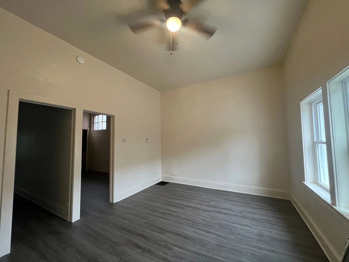 Fully Renovated 2 Bedroom Single Family Home — Photo 4