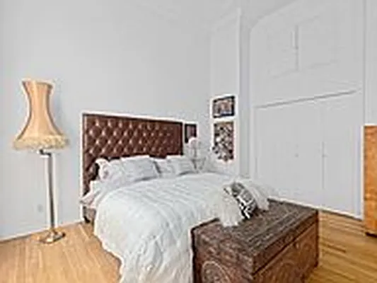 Rented by Corcoran | media 11