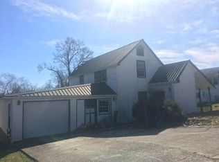 42 Hume Dr, Stearns, KY 42647