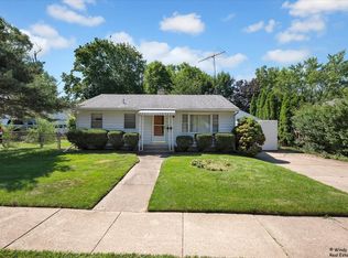 1437 Lawrence Ave, Elgin, IL 60123