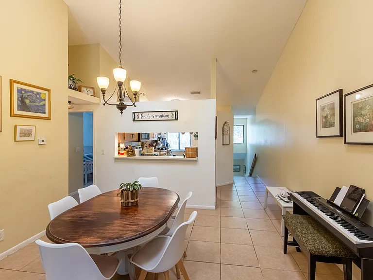 508 Harbour Pointe Way #508 — Photo 11