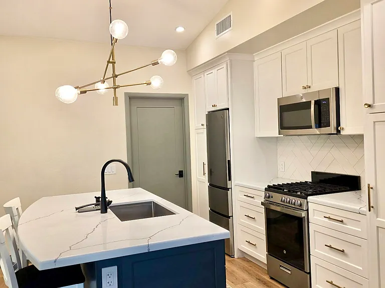 Kitchen area