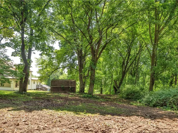 LOT Tuscarawas Rd #2165, Beaver, PA 15009