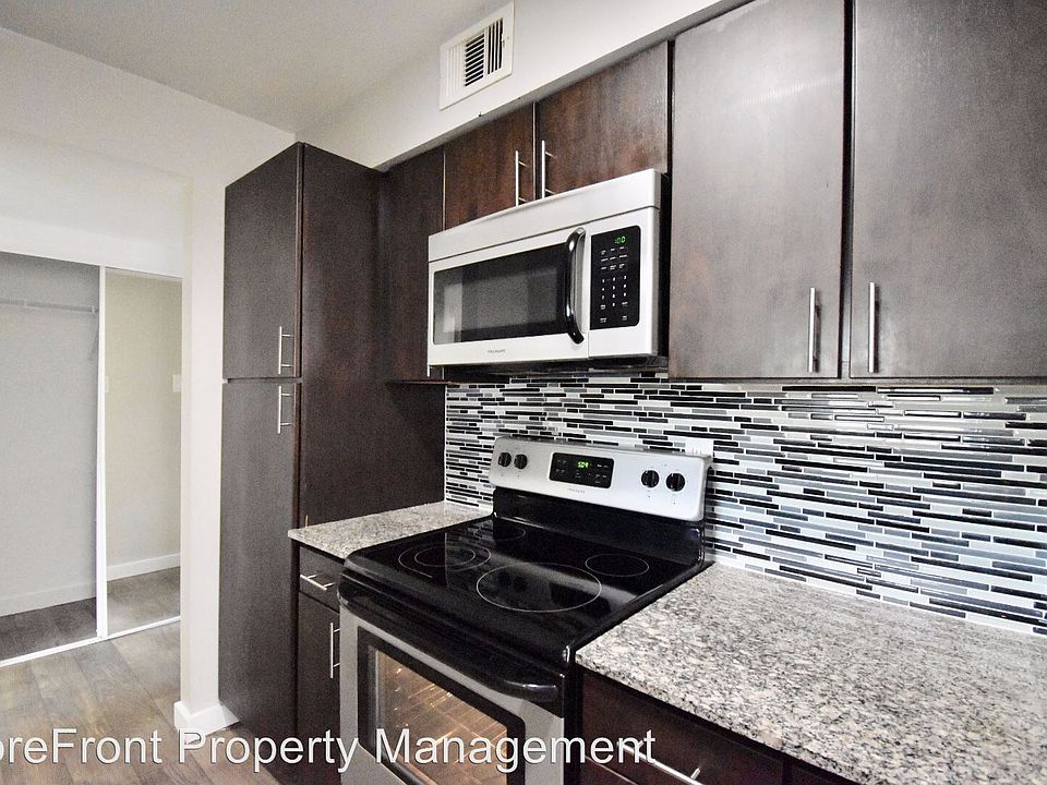1st image of 743 Byrnes Dr APT 15