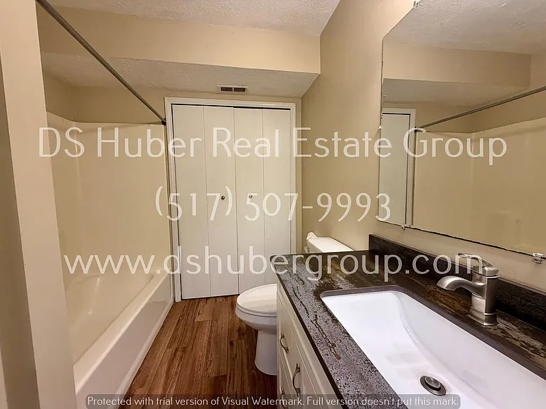 330 N Church St — Photo 6