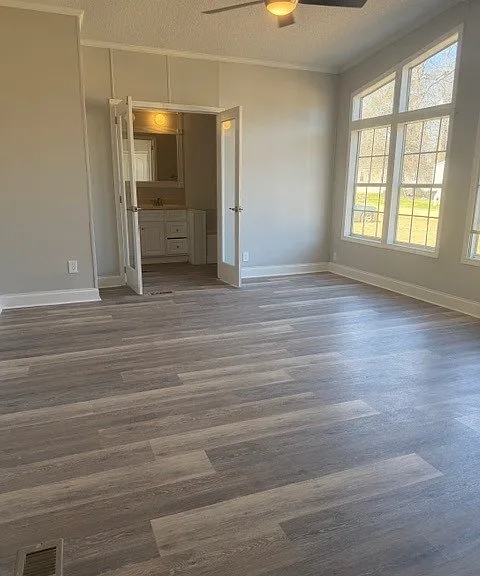 1008 Pin Oak Ln — Photo 9
