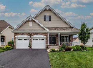17 Bellis Cir, Hillsborough, NJ 08844