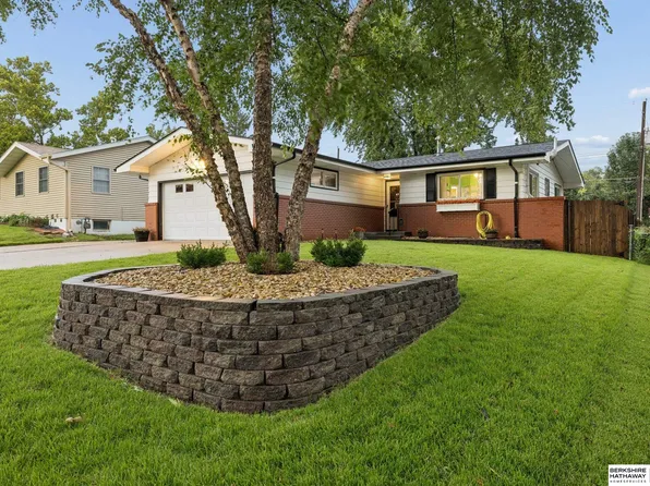 4420 N 10th St, Lincoln, NE 68521