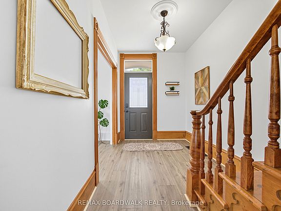 4th image of 22 Isabella St