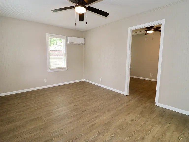 7 Hickory Ln — Photo 2
