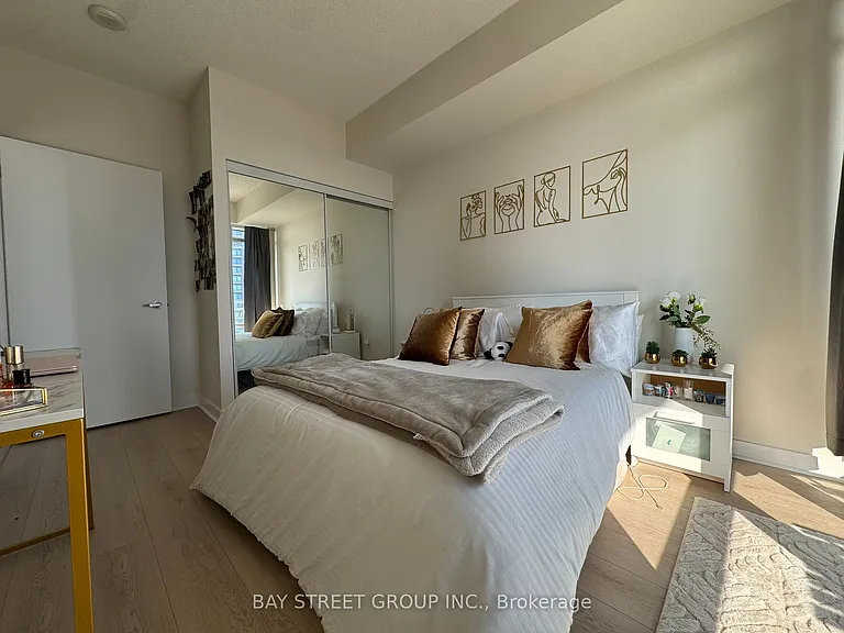 360 Square One Dr #2506 — Photo 9