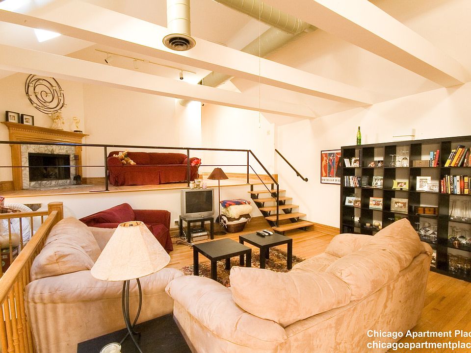 1st image of 2239 N Clybourn Ave #2