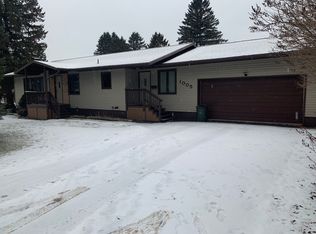 1005 29th St, Cloquet, MN 55720