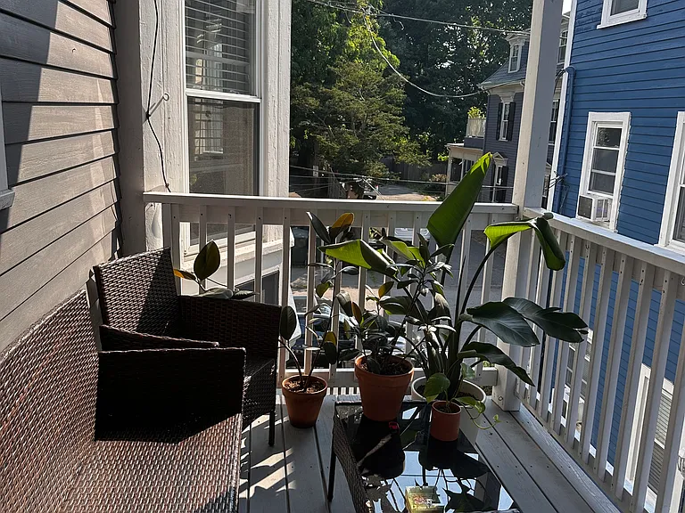 4 Northey St #2 — Photo 3