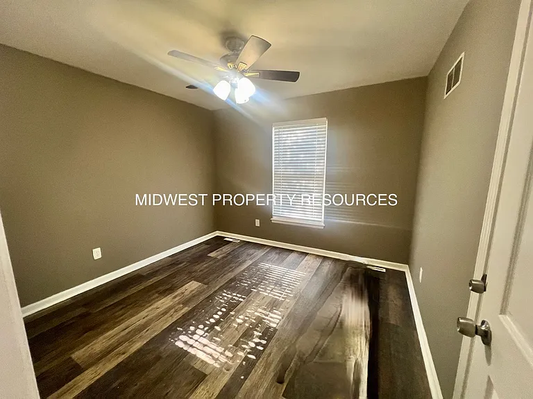 902 SE Sunnyside Rd — Photo 8
