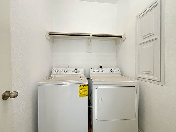 5th image of 4335 Fenetre Forest Ln